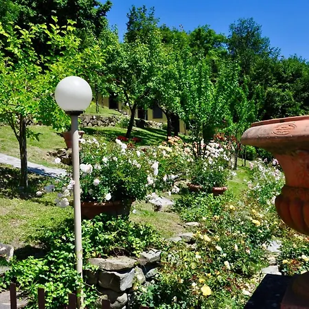 Cozy Retreat With Pool And Stunning Views In Gattaia